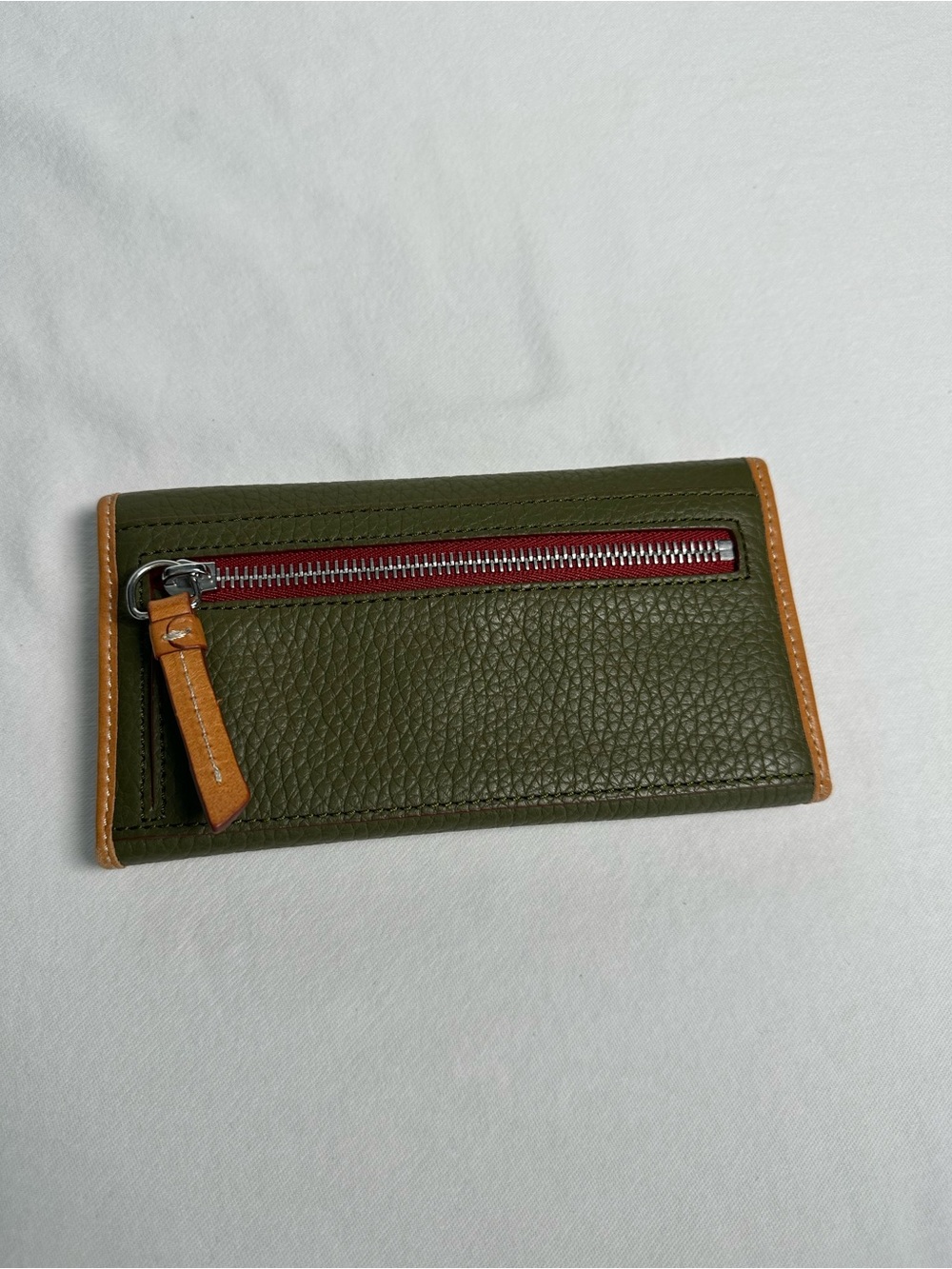 Dooney & Bourke Patterson Trifold Wallet in Olive Pebbled Leather - Picture 2 of 4